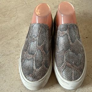 Baja Platforms Textured Canvas by Seavees size 8.5 Great Condition